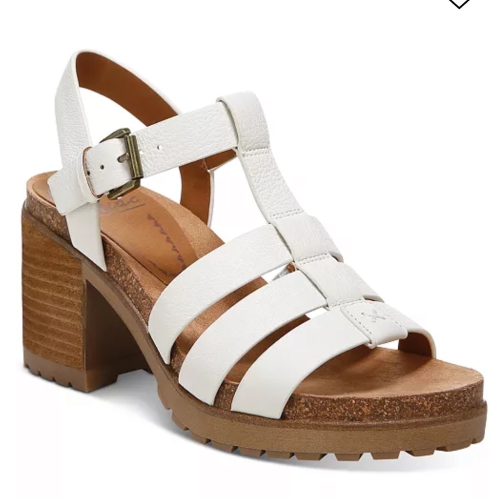 Strappy lug sole sandal